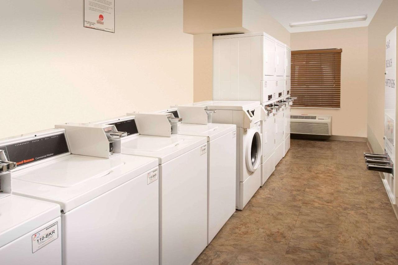 Woodspring Suites San Antonio North Live Oak I-35 Exteriör bild
